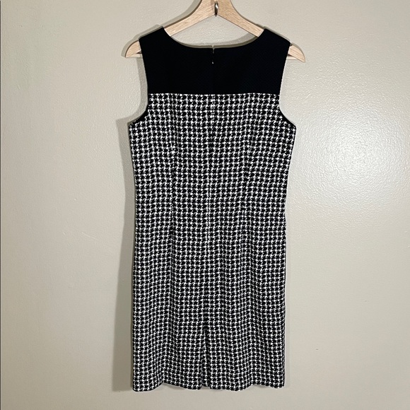 Like New Talbots Black and White Houndstooth Dress - Picture 4 of 7
